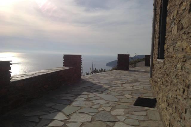 Sea View Stone Residence Episkopion  外观 照片